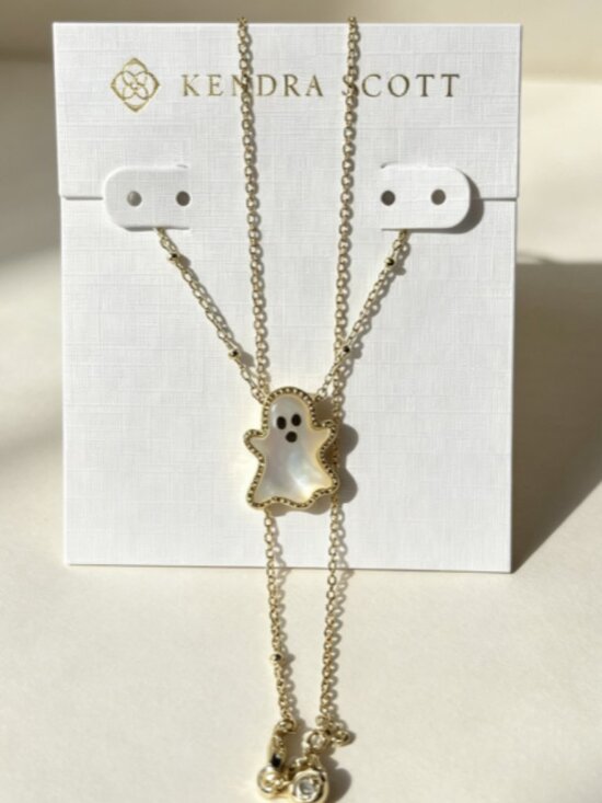 Kendra Scott Jewelry - Kendra Scott Gold Pendant Necklace